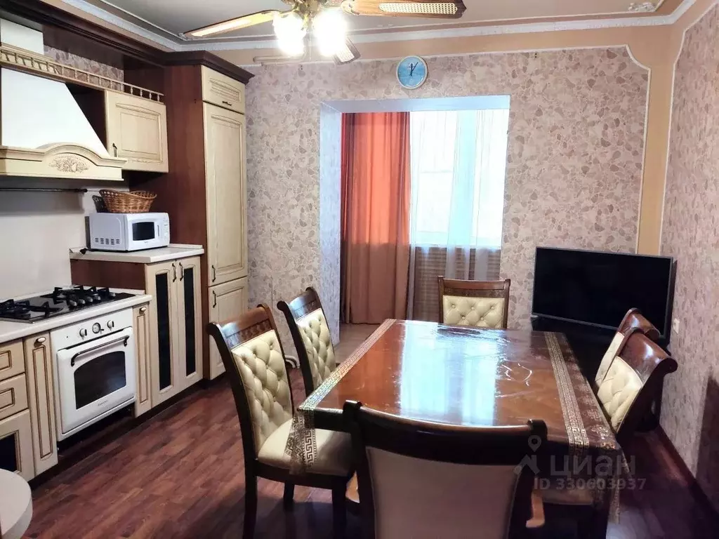 3-к кв. Астраханская область, Астрахань ул. Сен-Симона, 42к1 (110.0 м) - Фото 2