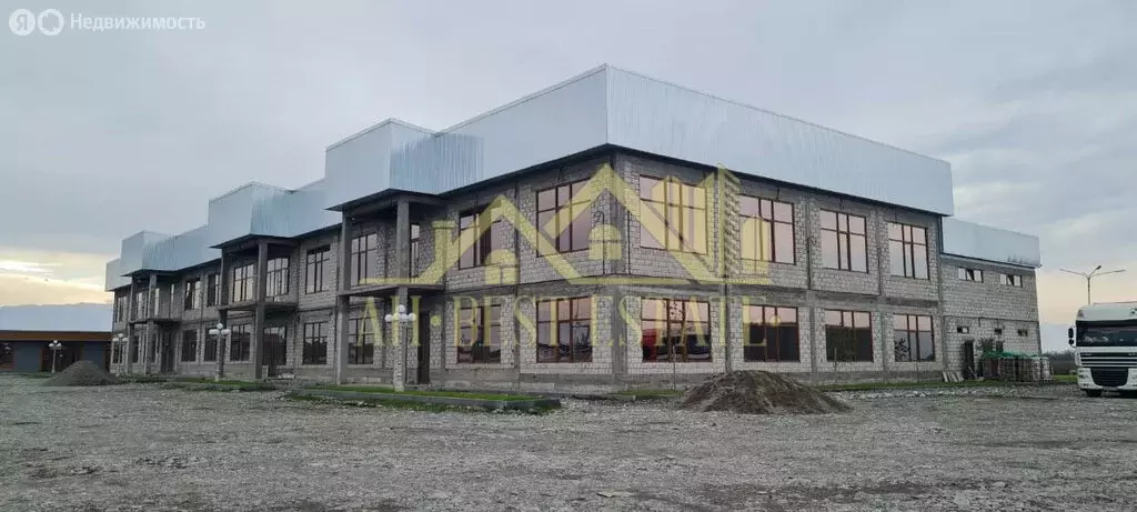 Помещение свободного назначения (1400 м) - Фото 1