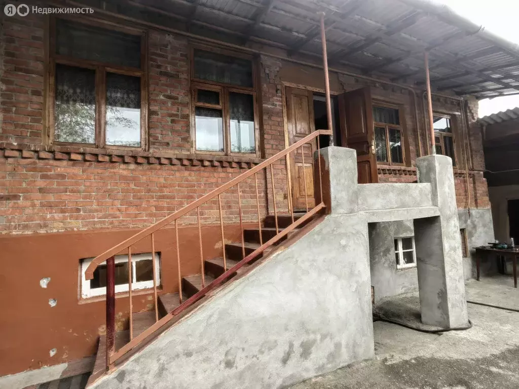 Дом в Ногир, Красноармейская улица, 4 (100 м) - Фото 2