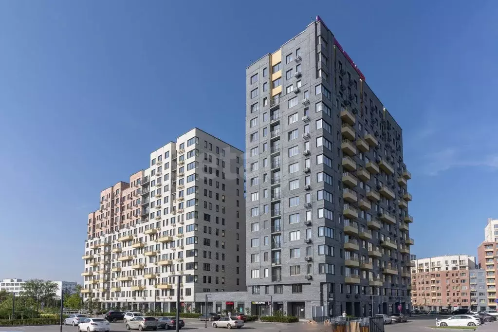 2-к кв. Тюменская область, Тюмень Полевая ул., 108 (54.8 м) - Фото 1