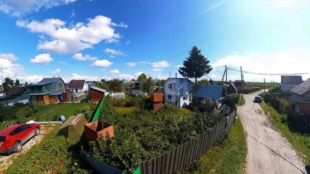 Дом в Тюменская область, Тюмень Ягодное СНТ, ул. Малиновая (32 м) - Фото 1