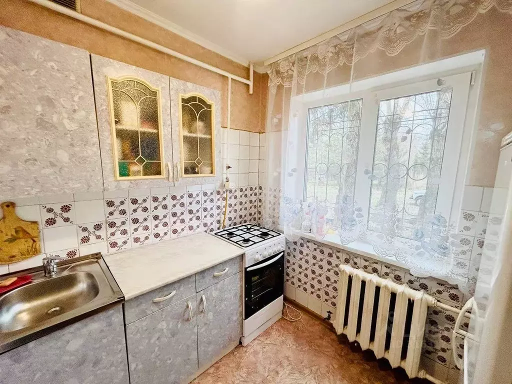2-к кв. Омская область, Омск ул. Труда, 31 (39.2 м) - Фото 0
