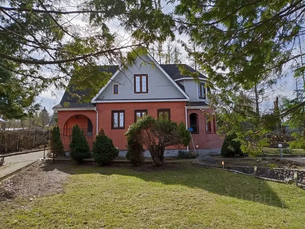 Дом в Ленинградская область, Выборгский район, Рощино пгт ул. Пушкина, ... - Фото 1