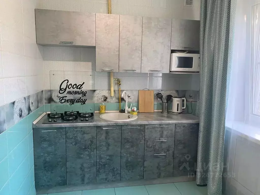 2-к кв. Московская область, Серпухов Советская ул., 67/11 (50.0 м) - Фото 0