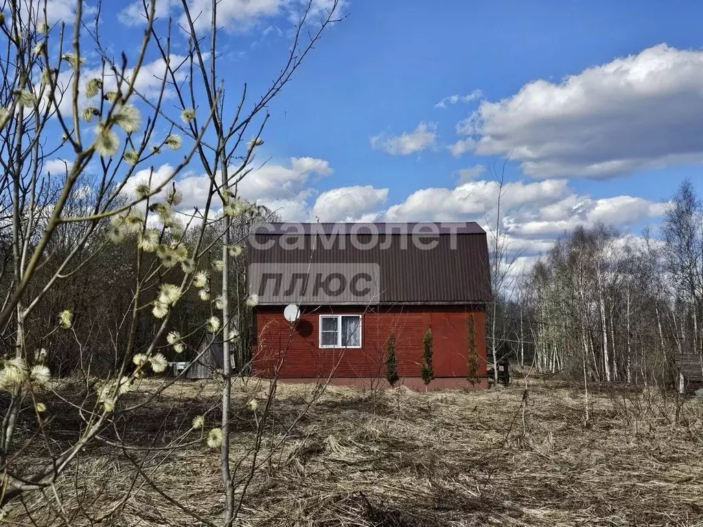 Дом в Калужская область, с. Износки ул. Октябрьская, 66 (64 м) - Фото 1