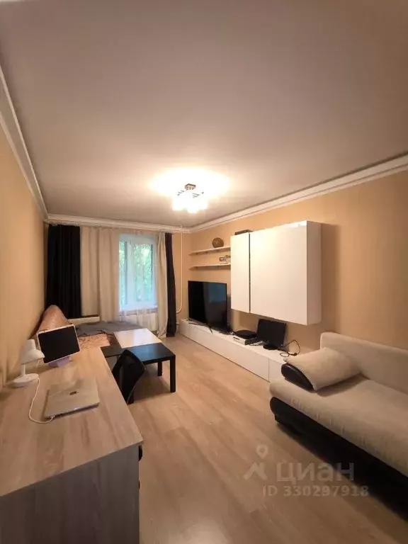 3-к кв. Москва ул. Бехтерева, 45К2 (58.0 м) - Фото 1