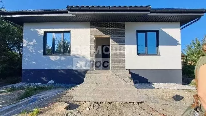 Дом в Курская область, Курск Авиатор-2 ДНТ, ул. 2-я Барвиха (152 м) - Фото 1