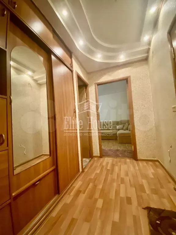 2-к. квартира, 47,9 м, 1/9 эт. - Фото 0