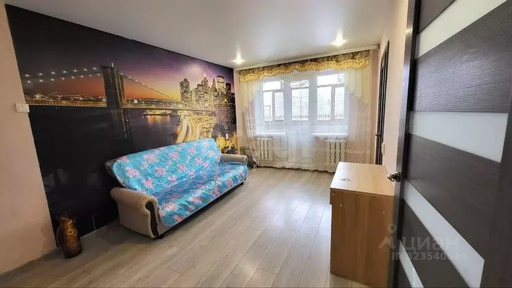 3-к кв. Тюменская область, Тюмень Харьковская ул., 71 (47.0 м) - Фото 1