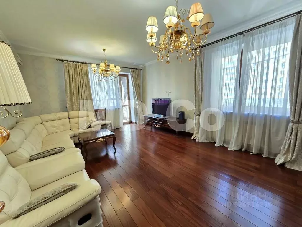 3-к кв. Москва пос. Коммунарка, ул. Ясная, 6 (110.0 м) - Фото 1