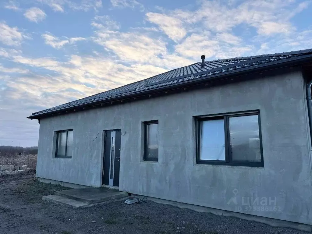 Дом в Калининградская область, Гурьевский муниципальный округ, пос. ... - Фото 2