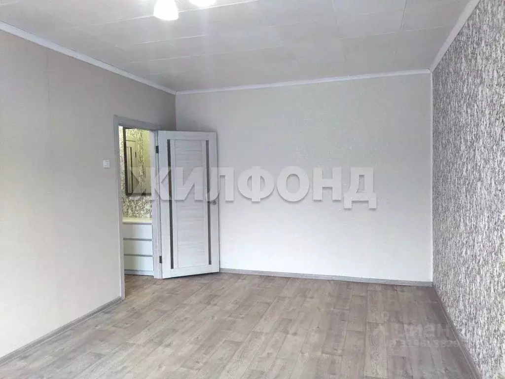 1-к кв. Новосибирская область, Новосибирск ул. Курчатова, 7/4 (37.2 м) - Фото 1