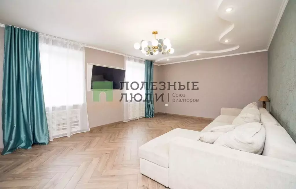 Дом в Челябинская область, Челябинск ул. Шишкина, 11А (458 м) - Фото 1