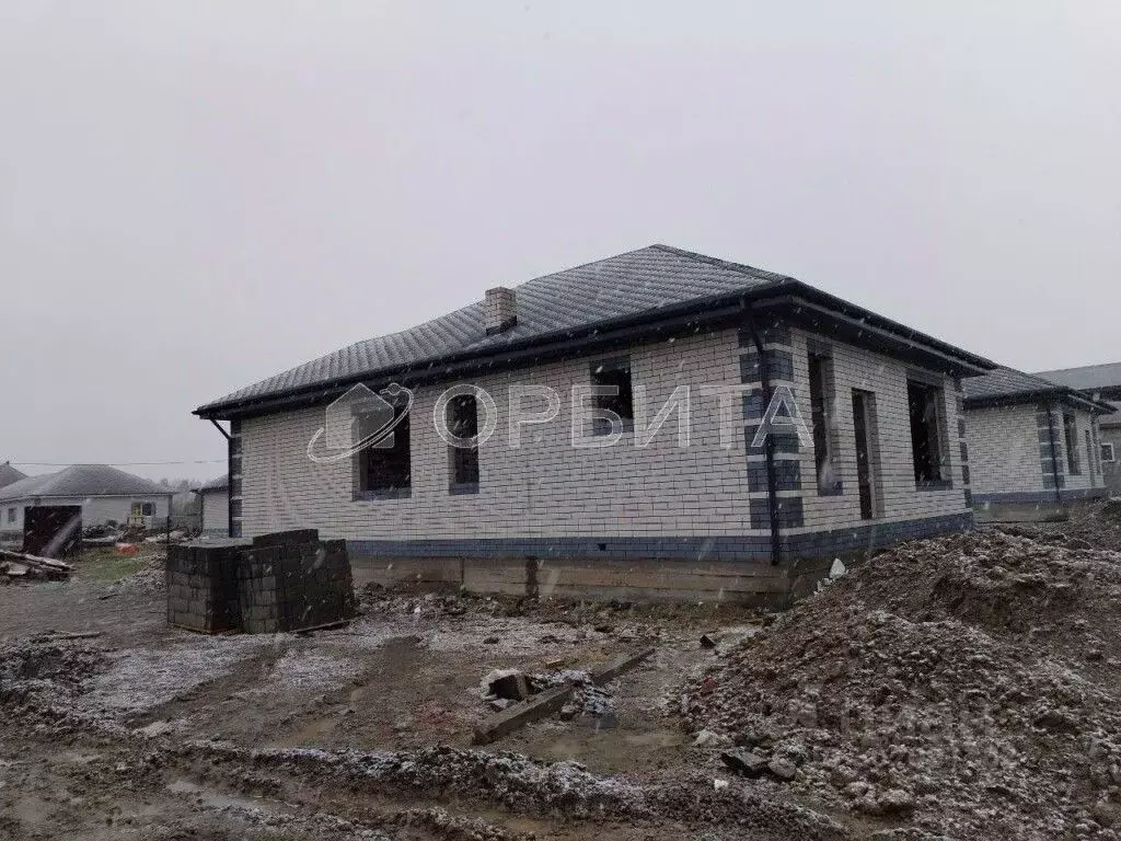 Дом в Тюменская область, Тюменский район, Винзили рп  (102 м) - Фото 0
