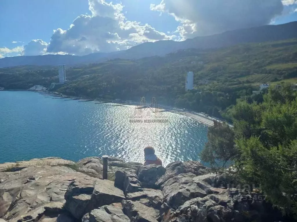 2-к кв. Крым, Алушта муниципальный округ, с. Виноградное ул. Сусловой, ... - Фото 1