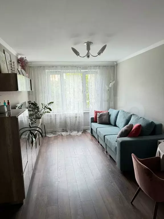 3-к. квартира, 60 м, 6/9 эт. - Фото 1