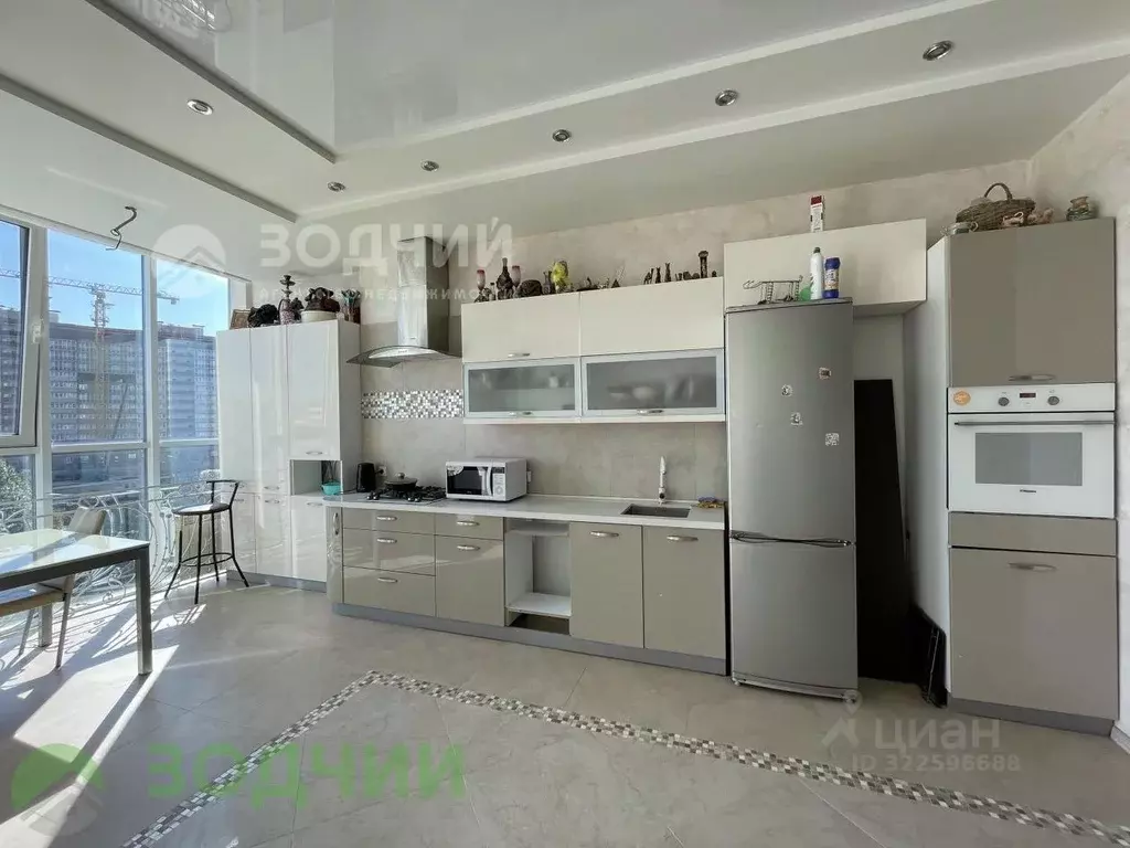 5-к кв. Чувашия, Чебоксары Ярмарочная ул., 15к1 (237.6 м) - Фото 1