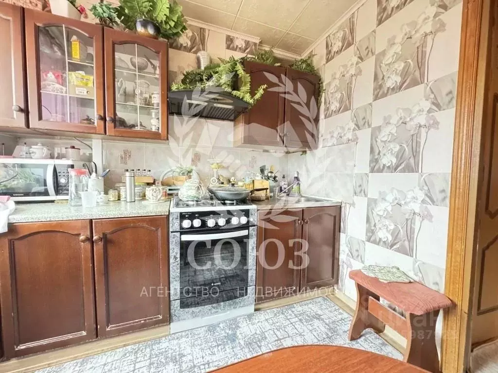 3-к кв. Калужская область, Дзержинский район, Товарково городское ... - Фото 1