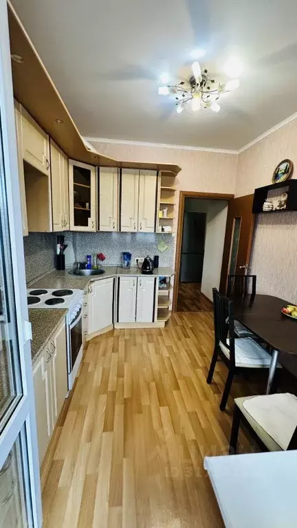 2-к кв. Ханты-Мансийский АО, Сургут ул. Флегонта Показаньева, 12 (60.0 ... - Фото 0