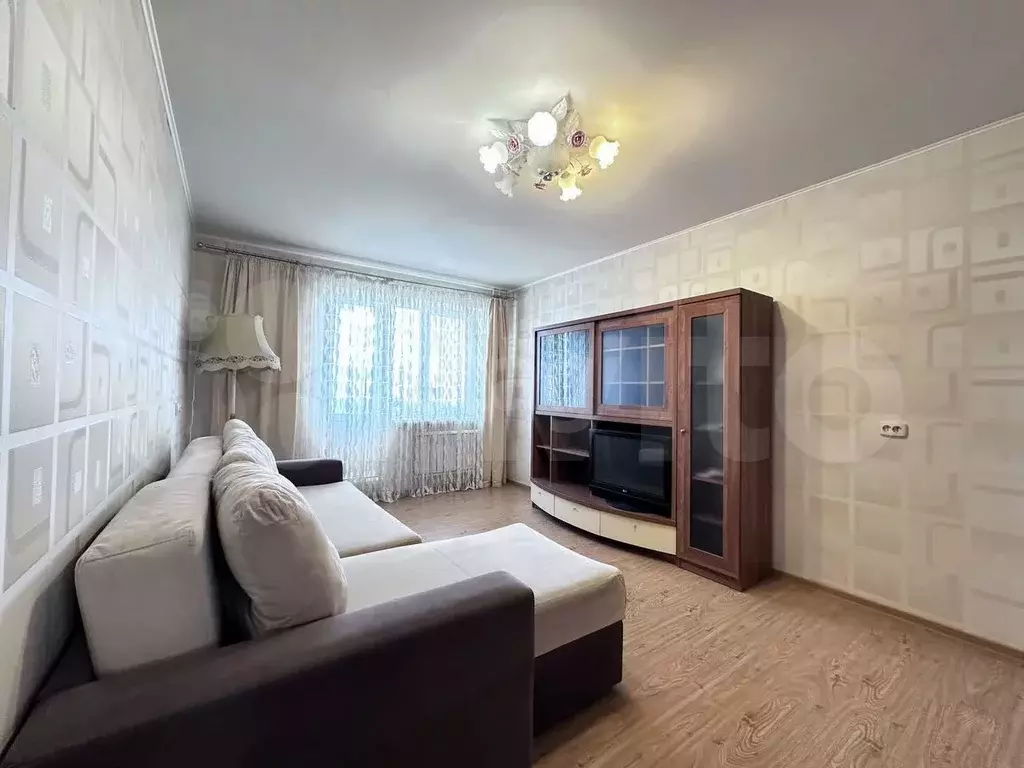 1-к. квартира, 39 м, 13/15 эт. - Фото 0