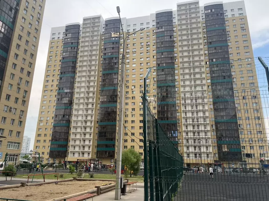 2-к. квартира, 48,2 м, 7/25 эт. - Фото 0
