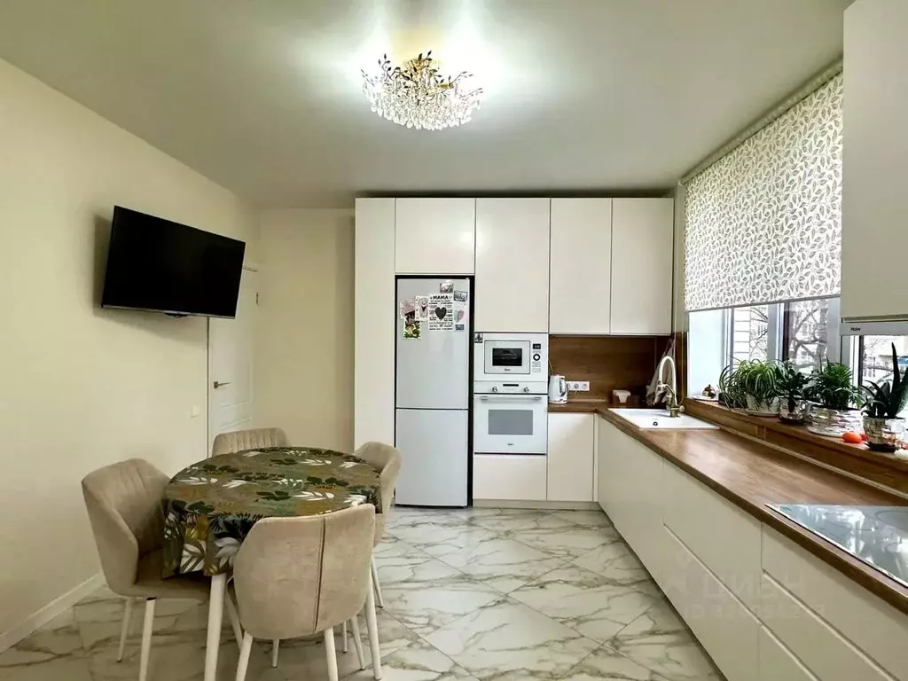 3-к кв. Ставропольский край, Ставрополь ул. Чапаева, 4к1 (94.0 м) - Фото 2