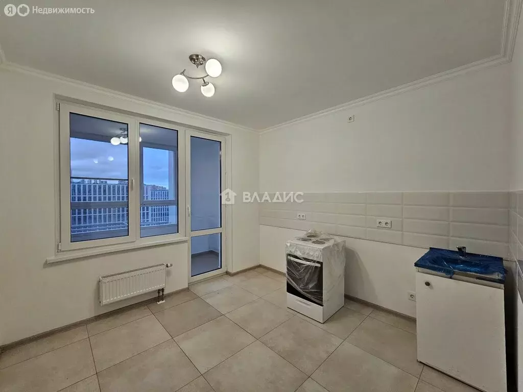 2-комнатная квартира: Москва, улица Светланова, 11к1 (62.1 м) - Фото 1