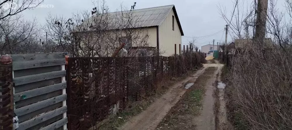 Дом в Волгоград, улица имени Менделеева (15 м) - Фото 1