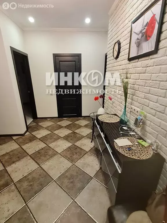 2-комнатная квартира: Одинцово, Сколковская улица, 3В (65 м) - Фото 1