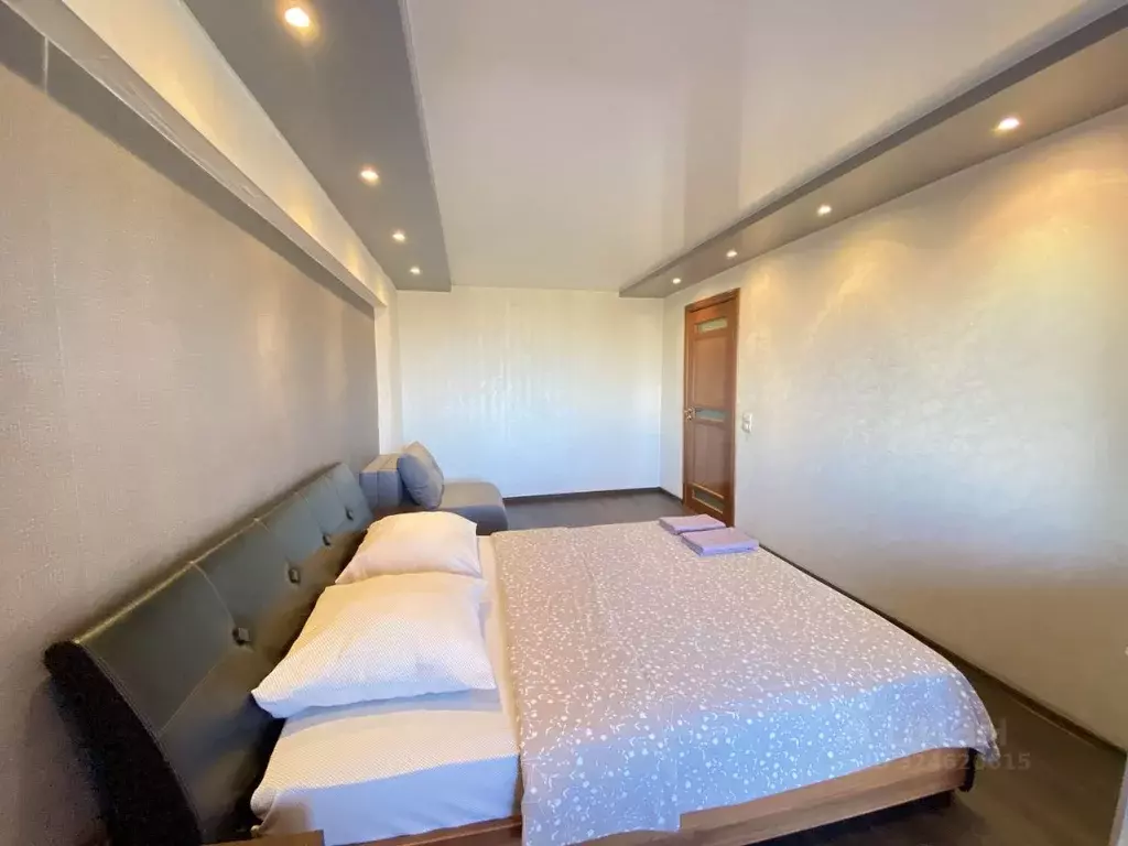 2-к кв. Свердловская область, Асбест ул. Челюскинцев, 17 (49.0 м) - Фото 1