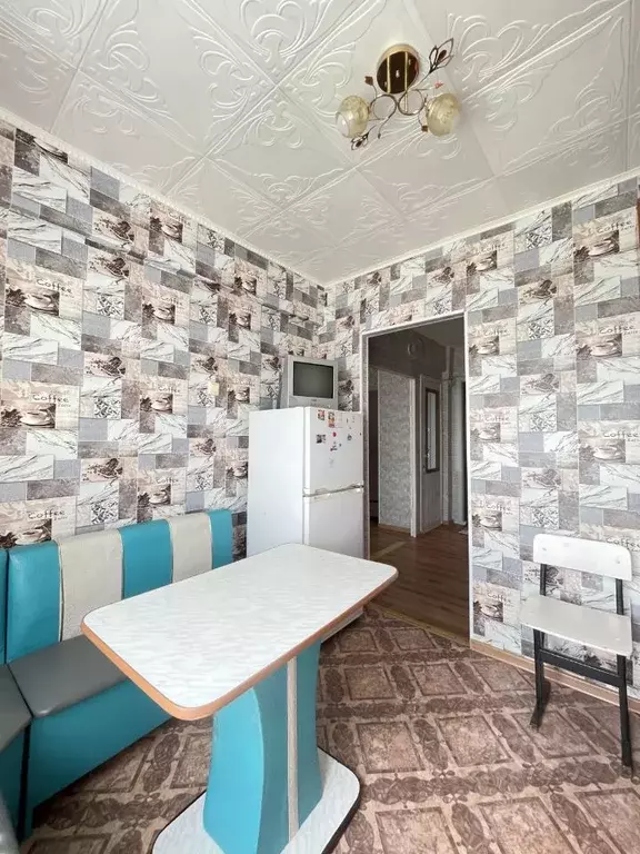 1-к кв. Иркутская область, Саянск Мирный мкр, 6 (32.0 м) - Фото 2
