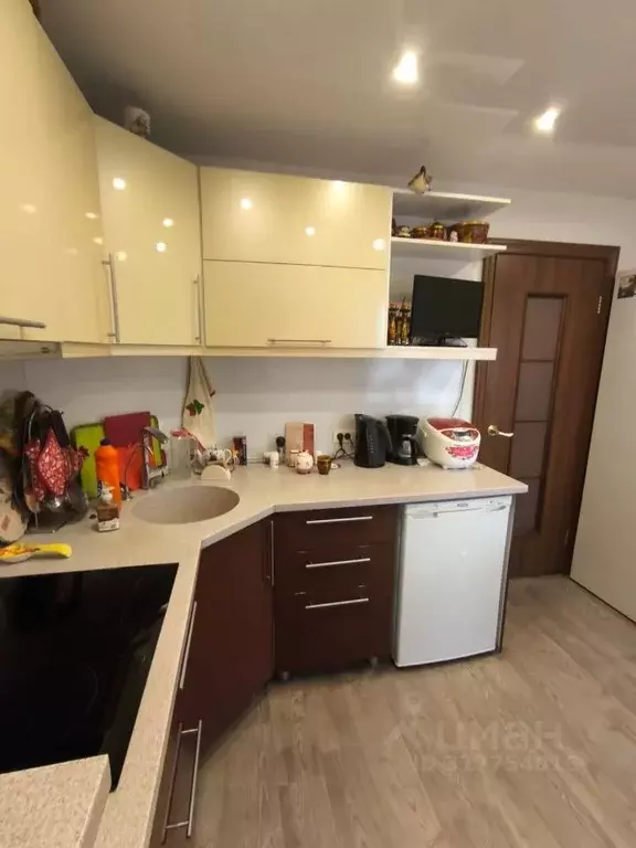 2-к кв. Челябинская область, Челябинск ул. Косарева, 10 (49.4 м) - Фото 1