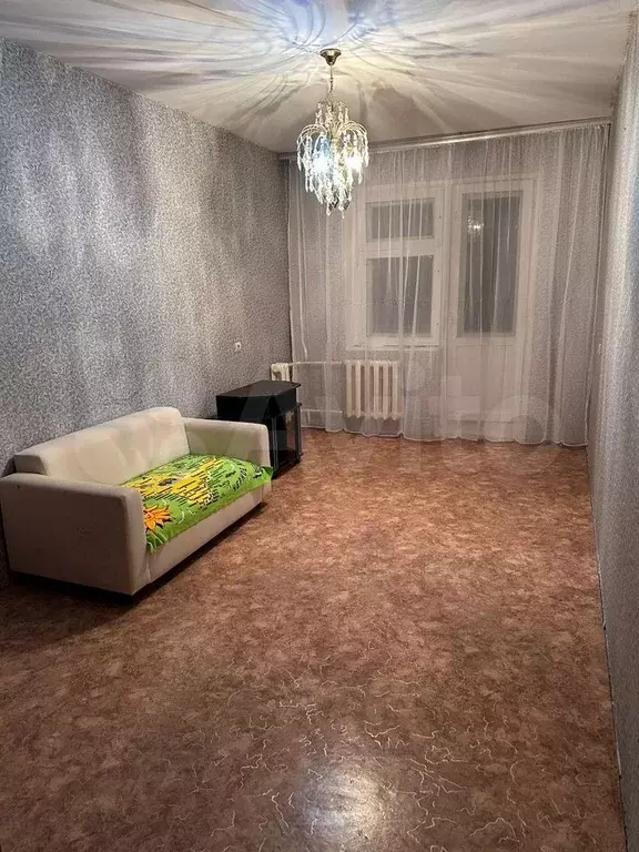 1-к. квартира, 40 м, 2/10 эт. - Фото 1