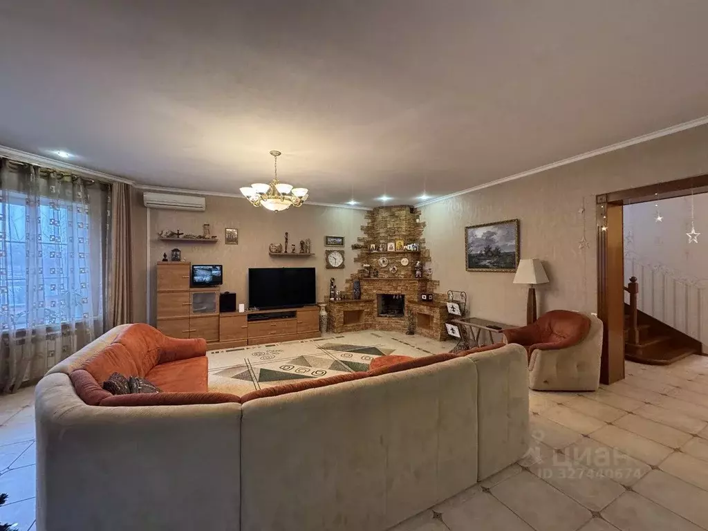 Дом в Ставропольский край, Невинномысск Привокзальный пер., 94 (455 м) - Фото 2