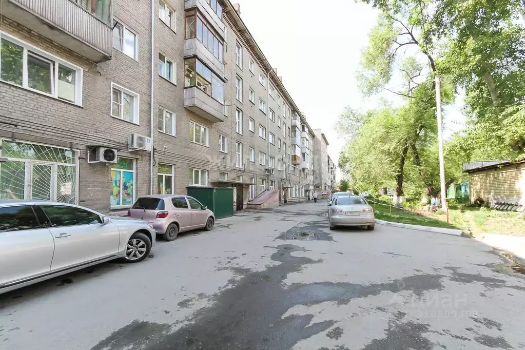 3-к кв. Новосибирская область, Новосибирск Холодильная ул., 16 (62.7 ... - Фото 1