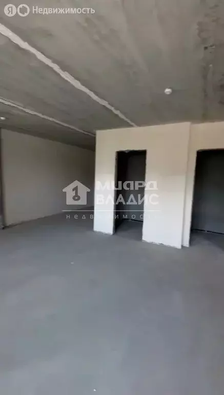 2-комнатная квартира: Омск, улица Малиновского, 16к2 (56.1 м) - Фото 0