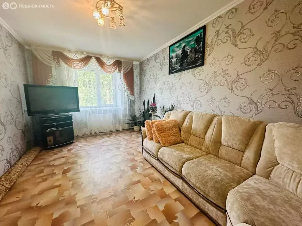 4-комнатная квартира: Брянск, улица Строителей, 15 (88 м) - Фото 0