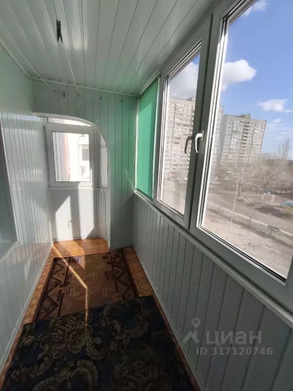 1-к кв. Самарская область, Тольятти ул. Ларина, 2Б (42.0 м) - Фото 0