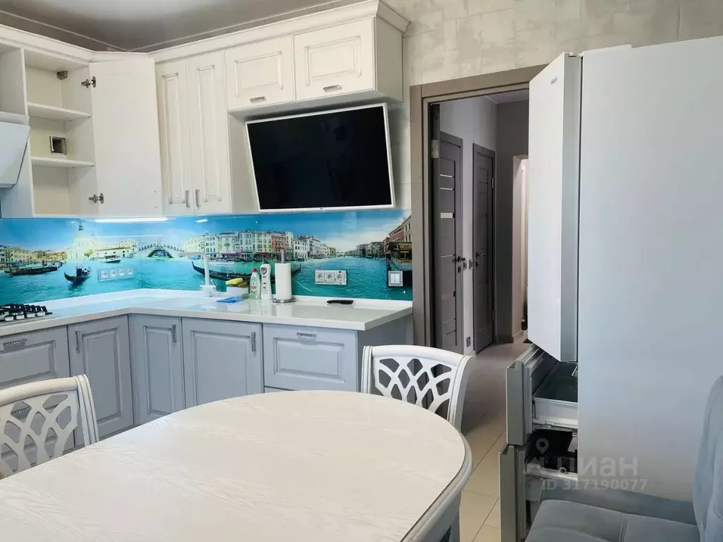 2-к кв. Владимирская область, Александров ул. Институтская, 24к2 (67.0 ... - Фото 2