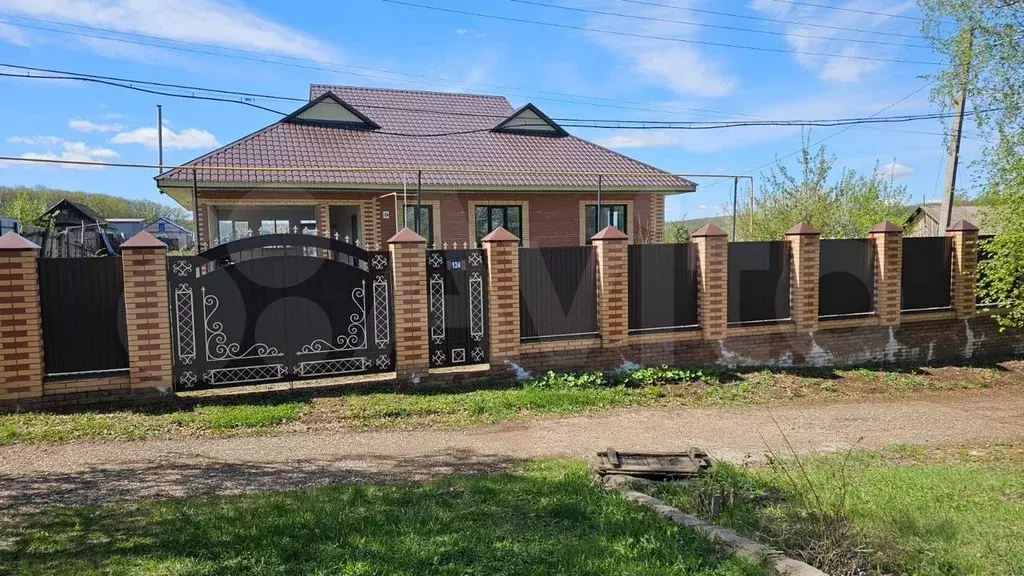 Дом 169,9 м на участке 18 сот. - Фото 0