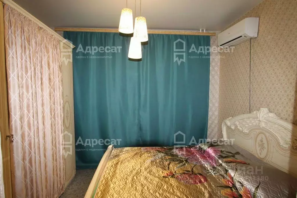 1-к кв. Волгоградская область, Волгоград ул. Базарова, 2 (39.4 м) - Фото 0