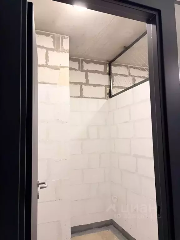 Гараж в Ленинградская область, Всеволожский район, д. Новое Девяткино ... - Фото 2