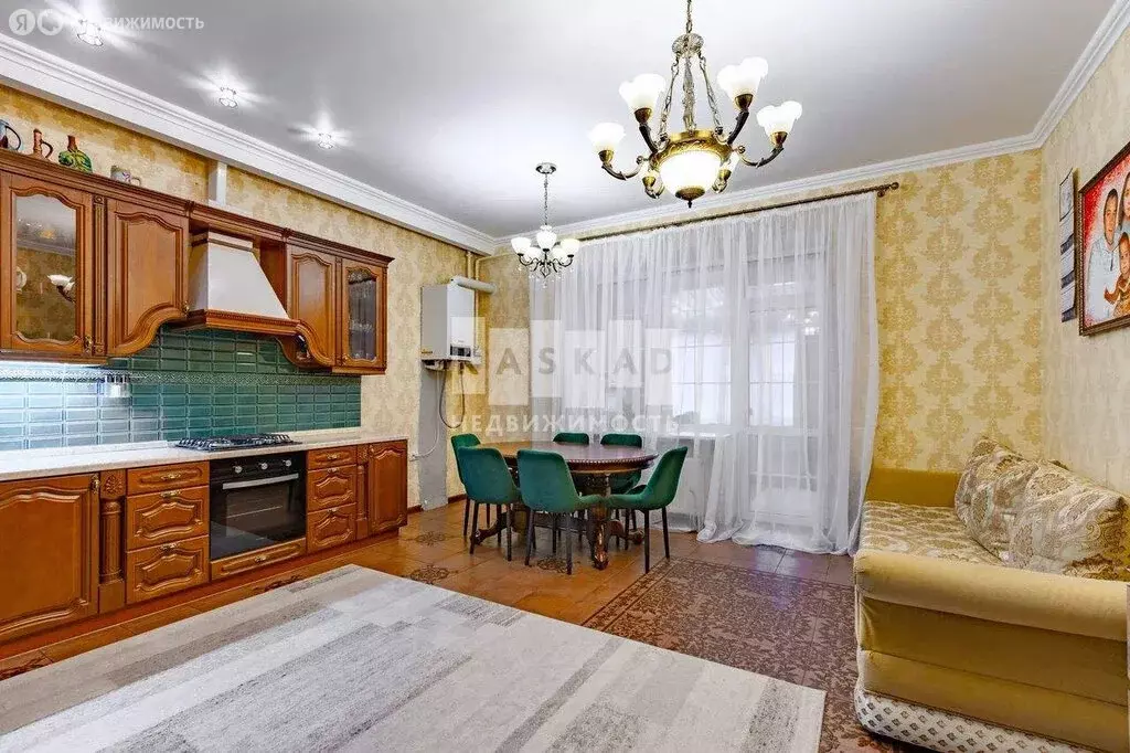 Дом в посёлок городского типа Сабурово, Южная улица, 12 (150 м) - Фото 1