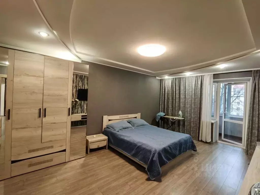 4-к кв. Белгородская область, Старый Оскол Дубрава мкр, 1 кв-л, 10 ... - Фото 1