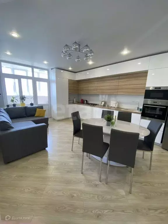 Продаётся 2-к квартира, 70.3 м - Фото 0