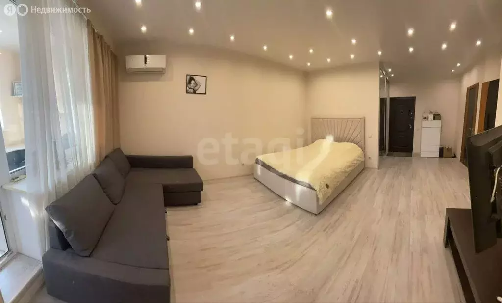 1-комнатная квартира: Тюмень, Фабричная улица, 9 (47 м) - Фото 1