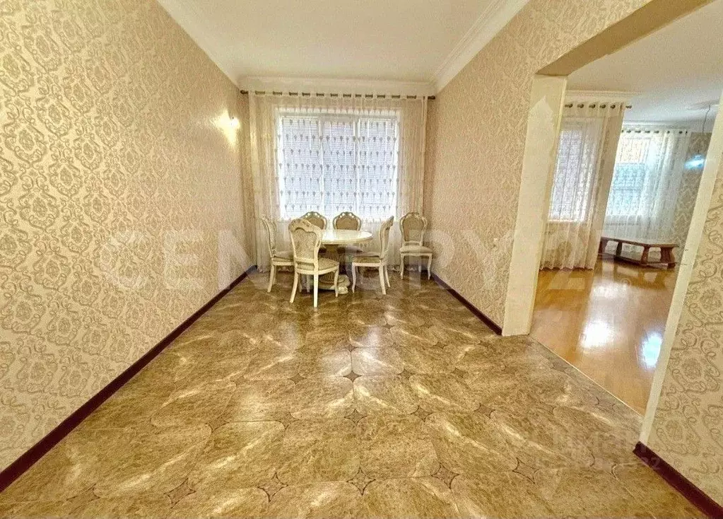 Дом в Дагестан, Махачкала ул. Сурикова, 22В (270 м) - Фото 1