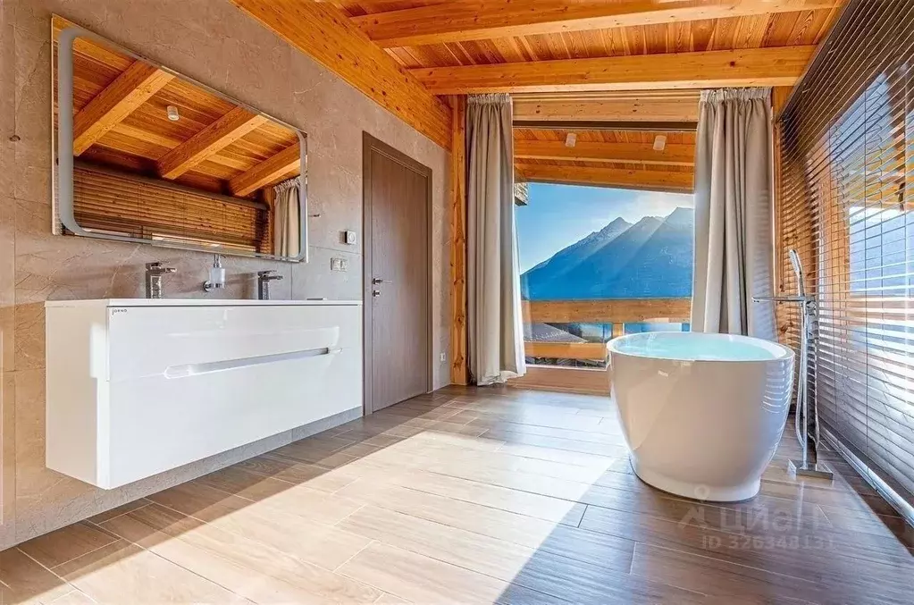 Дом в Краснодарский край, Сочи Красная Поляна пгт, 2-й Садовый мкр, ... - Фото 2