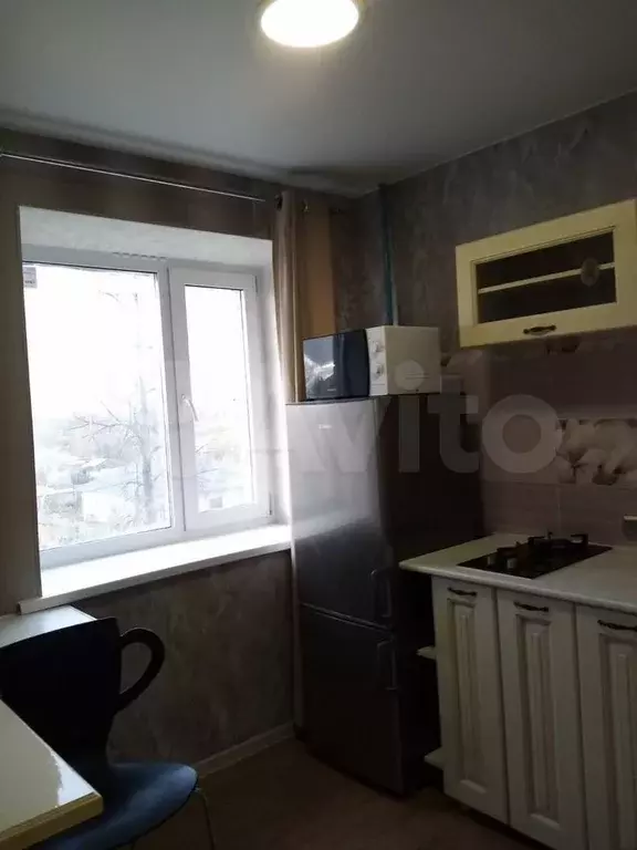 1-к. квартира, 30 м, 4/5 эт. - Фото 0