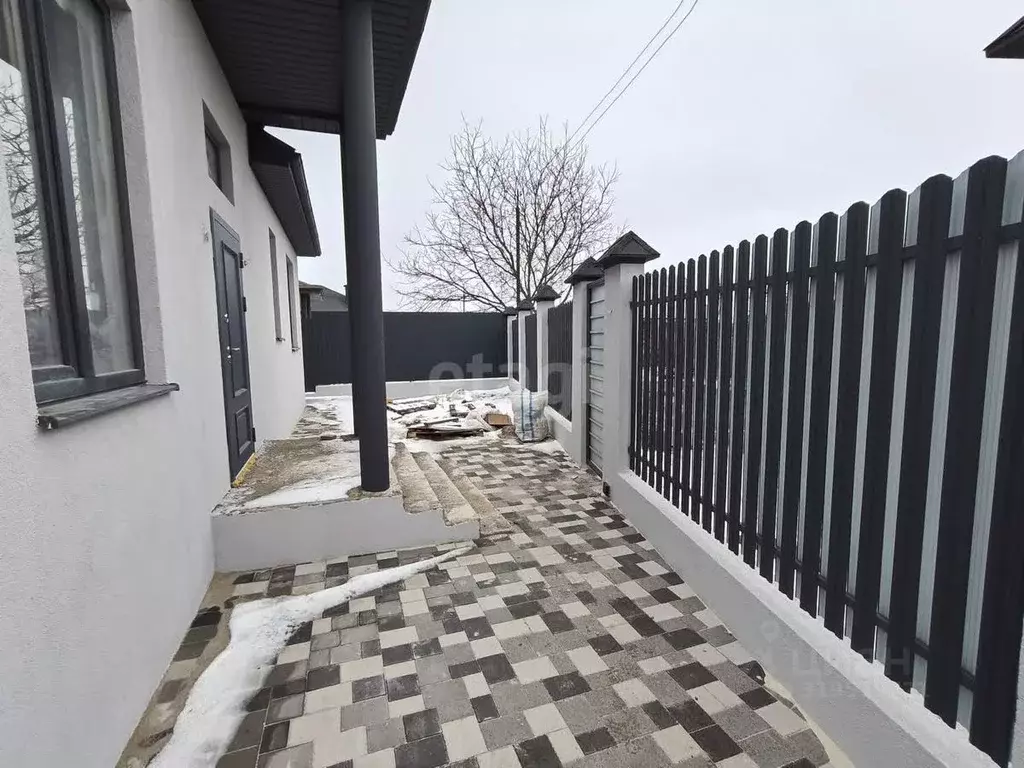 Дом в Ставропольский край, Пятигорск городской округ, с. Золотушка  ... - Фото 1